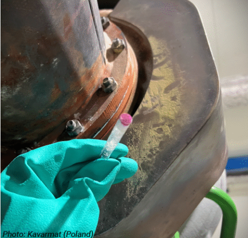 HexChecks Test Swab Positive Result. Photo courtesy of Kavarmat in Poland.